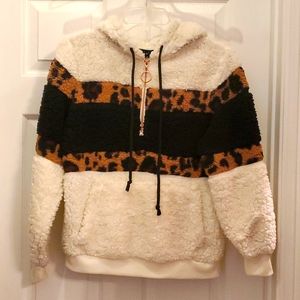 Derek Heart Medium Leopard Color Block Plush Hoodie with Rose Gold Zipper